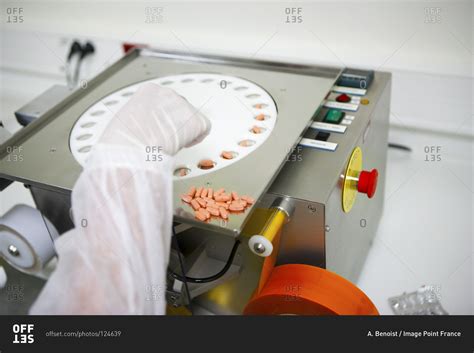 Pharmaceutical Drug Packing Machine Stock Photo Offset