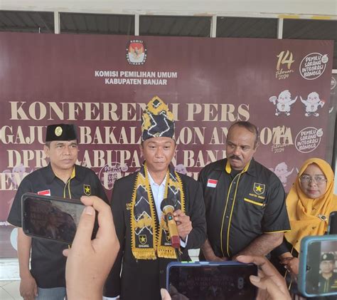 Pertama Kali Daftar Bacaleg Partai Ummat Kabupaten Banjar Targetkan 2