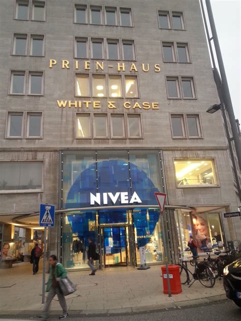 Jungfernstieg 51, 20354 hamburg altstadt. Das NIVEA Haus in Hamburg - Wellness an der Waterkant ...