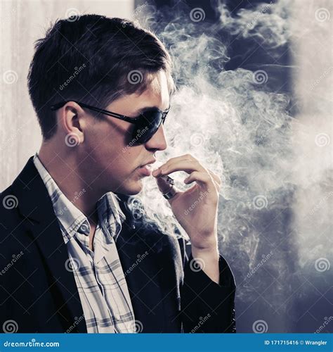 Stylish Smoking Boy Dp Juliet Stay