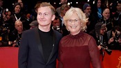 (Plus) Kritik an Christine Lambrechts Flug mit ihrem Sohn | SVZ