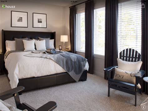 The carpet blends grey and white, the two colors that most covering all over the bedroom, the bedroom carpet brings along white and the light shade of brown. Pin by Connie Smith on Home design ideas | Black bed frame ...