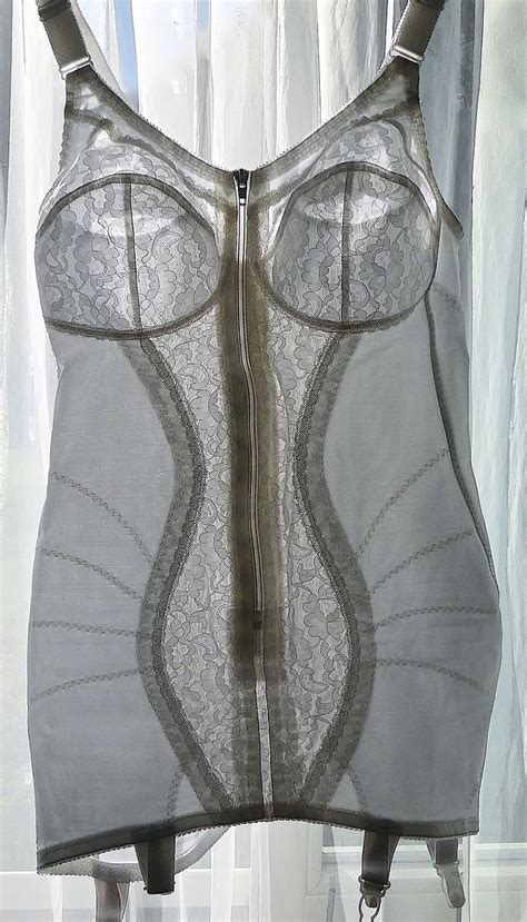 naturana 3011 vintage girdle vintage lingerie women lingerie playtex suspender belt