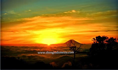 Tower Anjirrrspot Sunset Terbaik Gunung Prau Dieng Indonesia