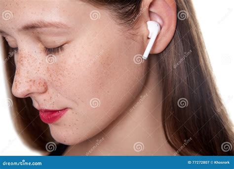 Young Woman With Wireless Earphones Stock Image Image Of Listening