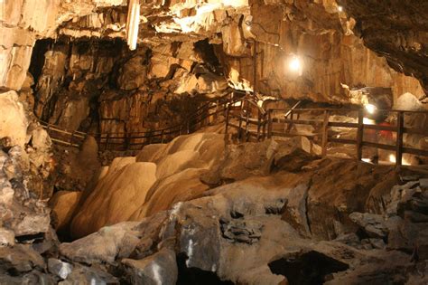 Peak District Caves And Caverns Peak District