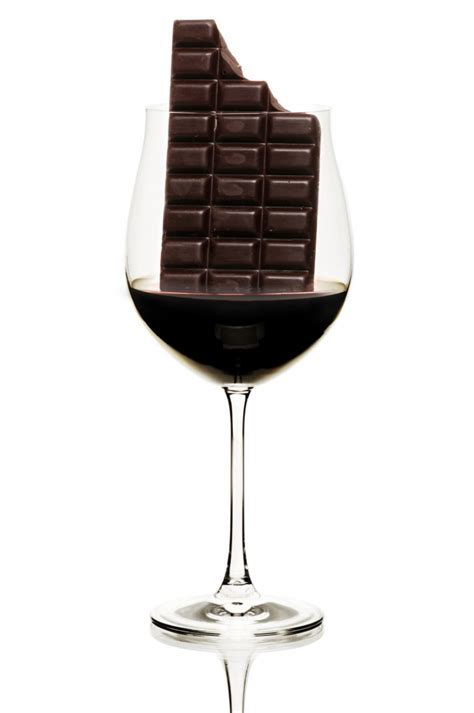 Chocolate And Wine Pairings That Will Surprise And Seduce Your