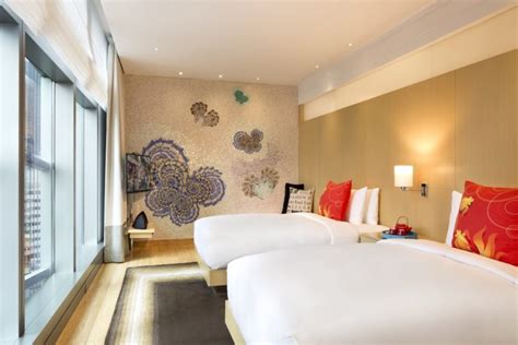 Luxury And Comfort At Hotel Indigo Hong Kong Luxe Society