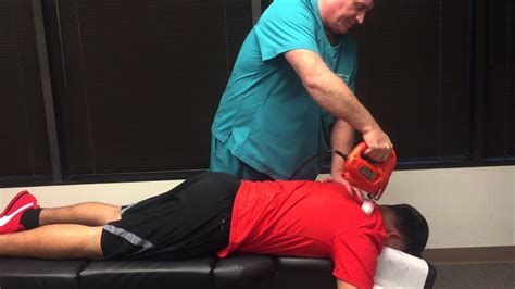 Chiropractic Adjustment Of Full Spine And Pelvis At Advanced Chiorpractic Relief Youtube