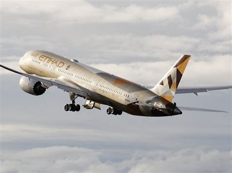 Etihad launches 'fly now pay later' scheme, fare to be paid in