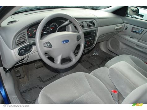 Medium Graphite Interior 2003 Ford Taurus Ses Photo 54317505