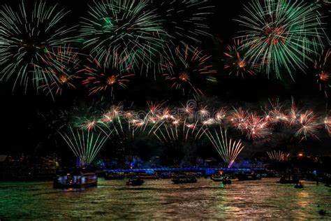 Colorful Fireworks From The â€œvijit Chao Phrayaâ€ Lightning Shows