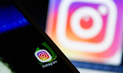 Is again being sued for allegedly spying on instagram users, this time through the unauthorized use of their mobile phone cameras. Instagram bug inadvertently exposed some users' passwords