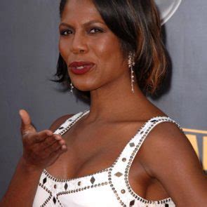 Omarosa Manigault Nude Tits Sexy Pics Collection Scandal Planet