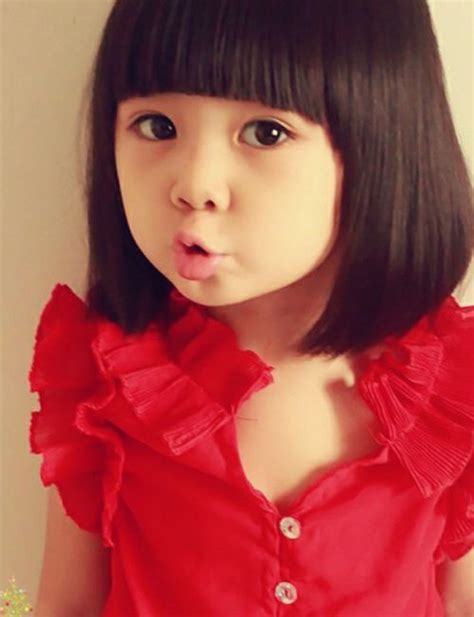 It is almost like a rite of passage for young girls to start sporting this grown up. 29 Cute Korean Hairstyles For Little Girls | FashionLookStyle
