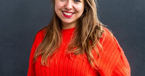 Druk dan op de visdeurbel. Als de visdeurbel een 1-aprilgrap zou zijn, dan ben ik er ...