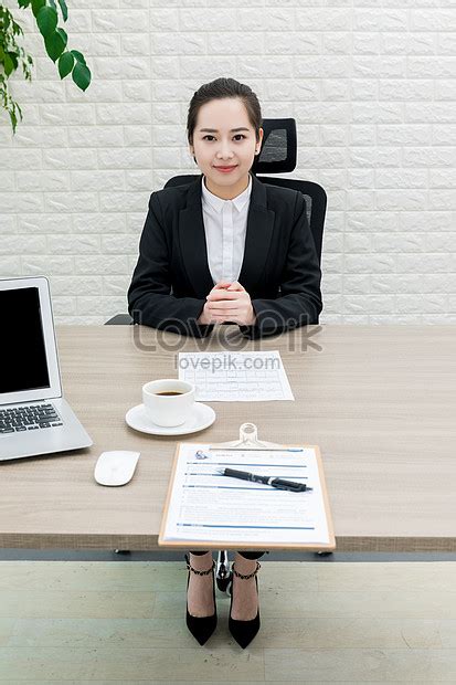Female Job Interviews Picture And Hd Photos Free Download On Lovepik