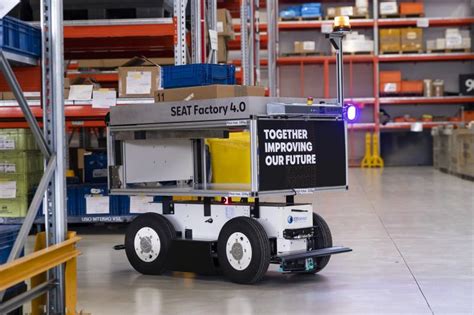 Seat Introduces Autonomous Mobile Robots In Its Barcelona Fa