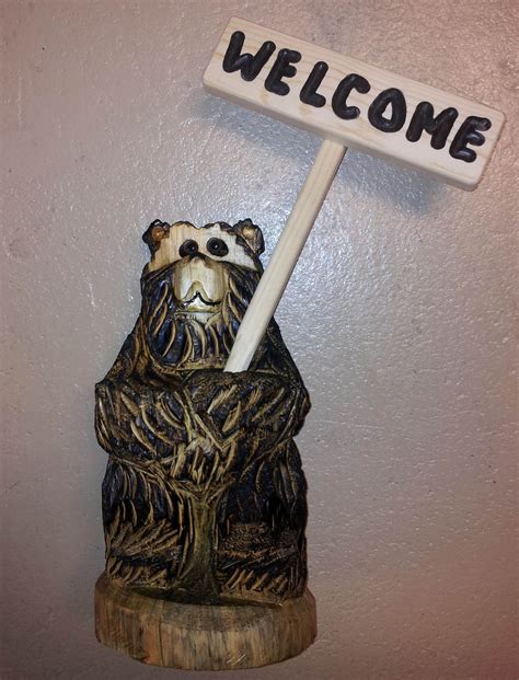 Chainsaw Carved Bear 18 Standing Stick Sign Welcome Bear Carving