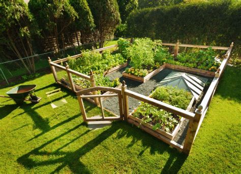 11 Garden Fence Ideas That Will Complement Any Landscape Vegetable