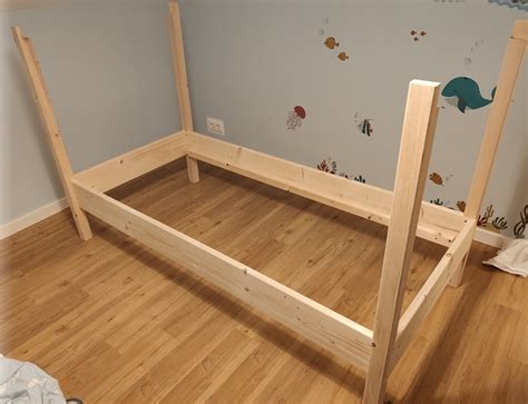 Vielleicht werden sie ja ein glücklicher gewinner? Massivholz Kinderbett