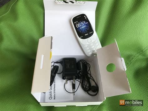 Nokia 3310 2017 Unboxing A Peek At Whats Inside The Colourful