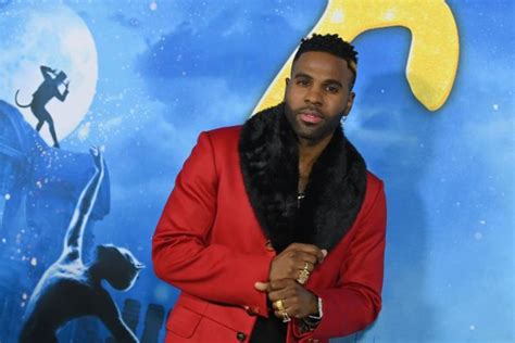 Cats Star Derulo Says Reviews Dont Matter After Critics Claw Musical