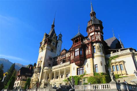Why Peles castle is the one place you can't miss in Romania