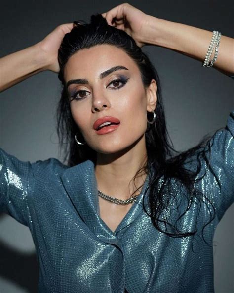 Emel Dede Turkish Actress Keeping Fans Engaged Editor Times