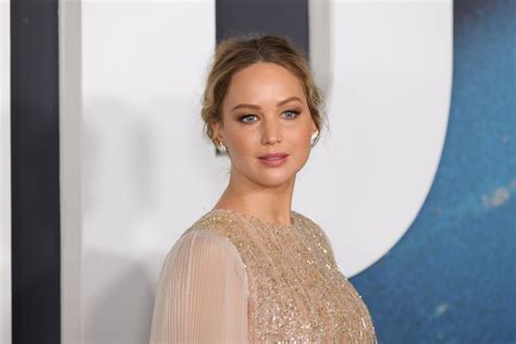 Jennifer Lawrence Reveals She Had Miscarriages Before Age