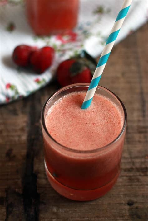 Strawberry Apple Smoothie Recipe Very Refreshing And So Tasty Smoothie Mad Strawberry Apple