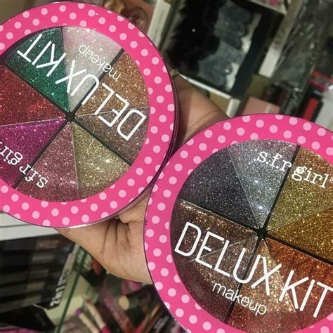 Sfr Color Delux Kit Glitter Eyeshadow Palette At Rs 125unit आई शैडो