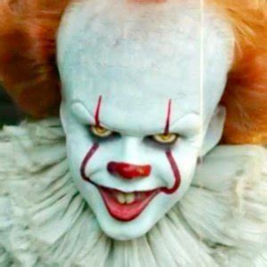 The Actor Who Plays Pennywise Is Gorgeous In Real Life ZergNet