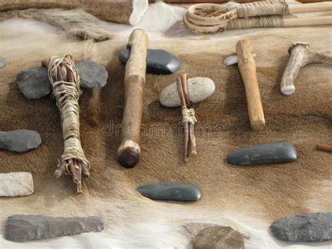 Early Native American Tools