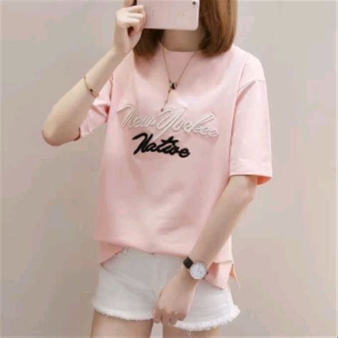 41 Top Populer Model Kaos Korea Wanita