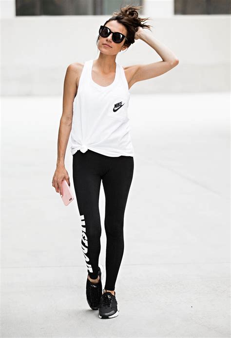 Nike Hello Fashion