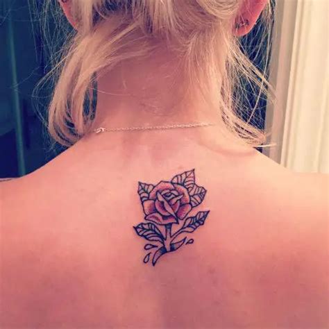 23 Awesome Upper Back Tattoos For Women