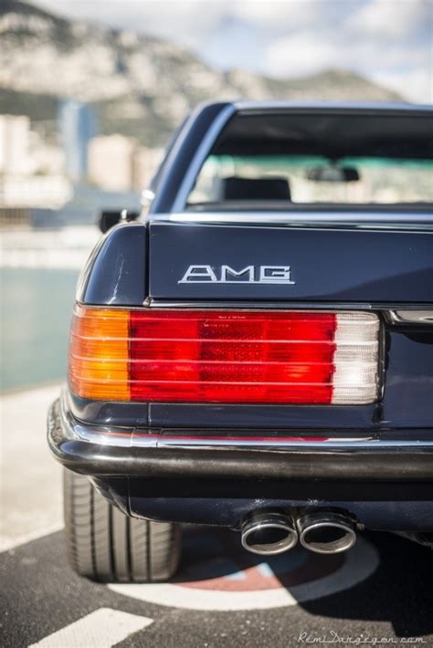 At 3,400lbs, it was a good 300lbs more than the w113, and it wasn't quite as elegant although. Michael Schumacher's AMG-Swapped Mercedes-Benz SL Roadster ...