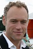 Elliot Cowan Biography & TV / Movie Credits