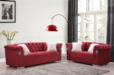 Lcl 005 Sofa And Loveseat Set In Red Velvet