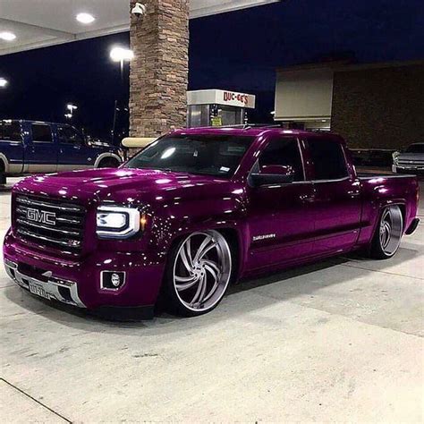 Trucksresource Badass Custom Lowered Dropped Squatted