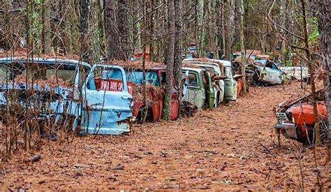 Old Car City Usa Is The Worlds Largest Junkyard Museum