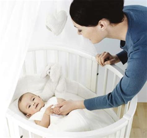 Put Your Children To Sleep On Non Toxic Baby Mattresses Organic Authority