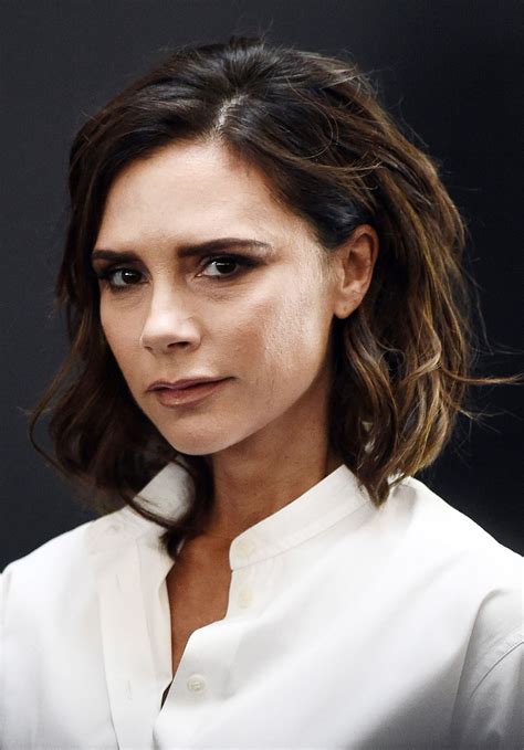 Victoria beckham sunglasses for your inspiration. 20 Gorgeous Ways to Style a Bob | Beckham hair, Victoria ...