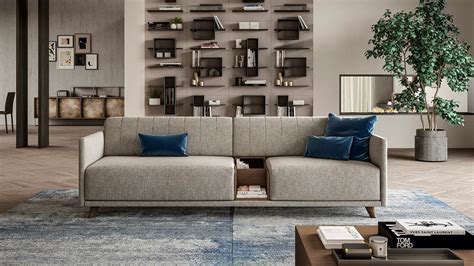Un divano angolare piccolo per ambienti classici e moderni. Divani piccoli per chi ha poco spazio: 9 soluzioni | Doimo ...
