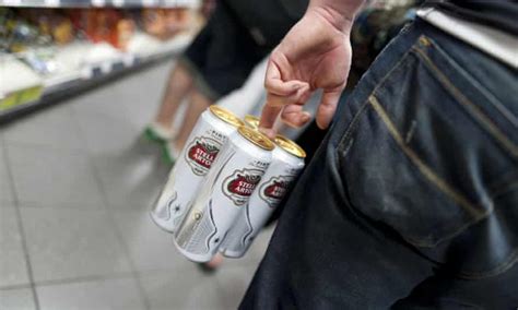 Budweiser To Stop Using Plastic For All Its Uk Beer Four Packs Before