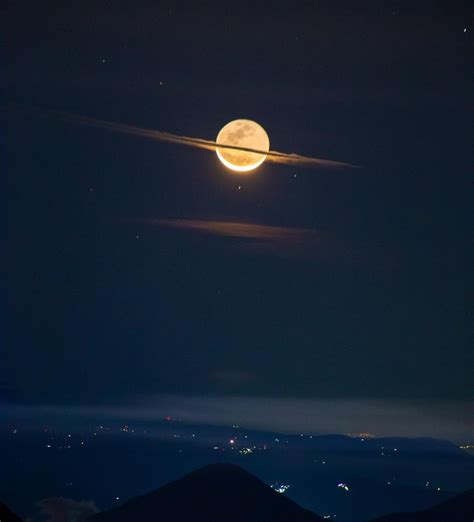 Once In Lifetime Shot Of The Moon Looking Like Saturn Spaceporn