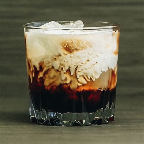 dessert cocktails you should know the white russian recipe white russian recipes cocktail