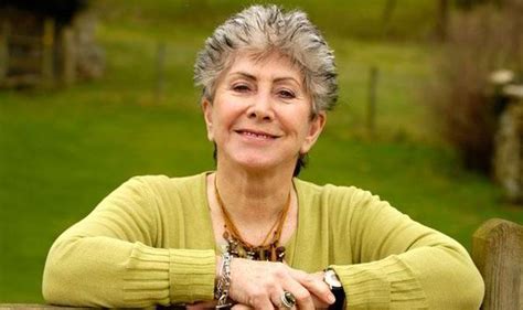 Ex Blue Peter Presenter Valerie Singleton Its Nonsense