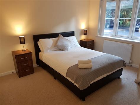 Room & Roof Serviced Apartments Southampton Has Secure Parking and ...
